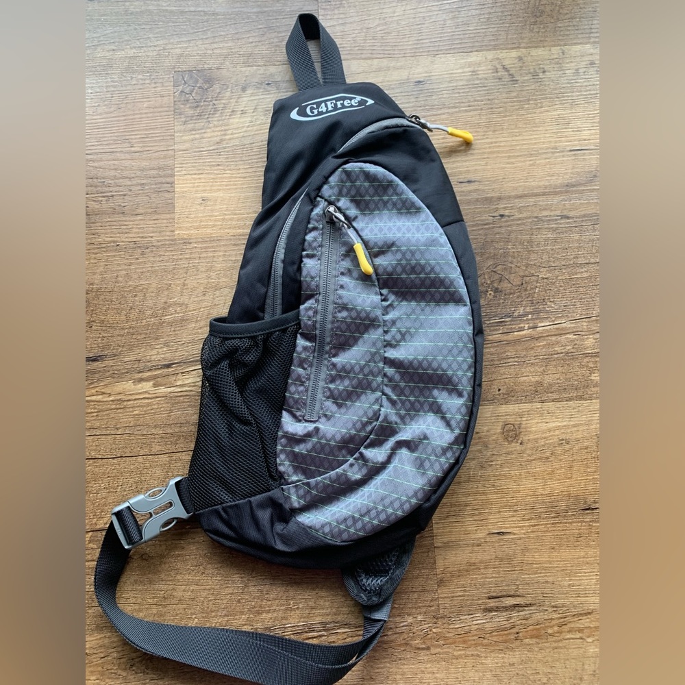 G4Free Sling Bags Men Shoulder Backpack Body Chest Sling Backpack (Black-Grey)